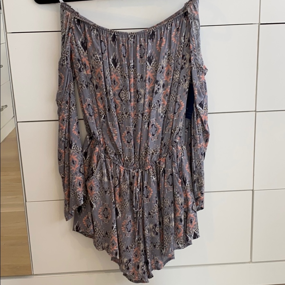 Strapless romper